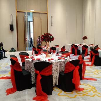 Wedding decoration experts in nairobi, wedding decor westlands, wedddding genius in nairobi, decorate your wedding waiyaki way, decoration experts in thika road