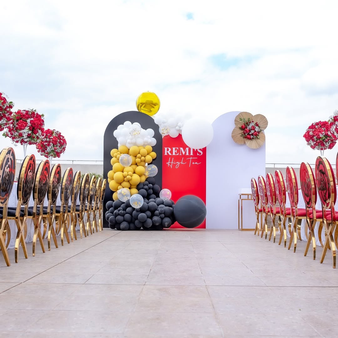 Luxury Floral Baby Shower Package - 30 Guests — view 4