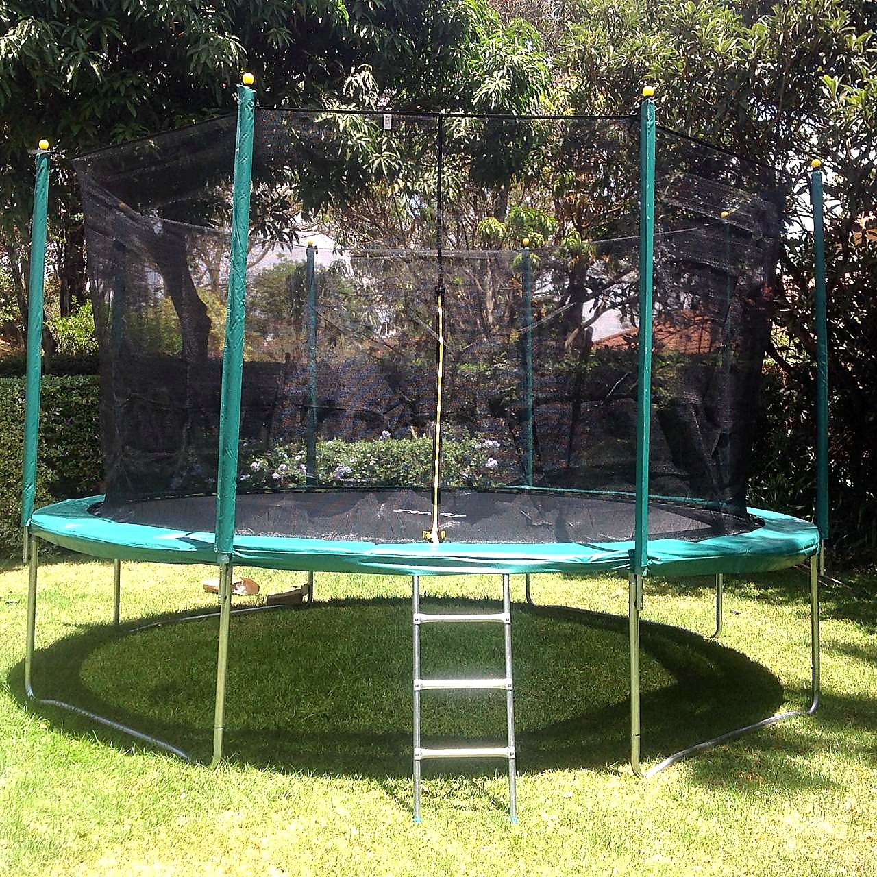 12ft trampoline for hire in Nairobi with safety enclosure net