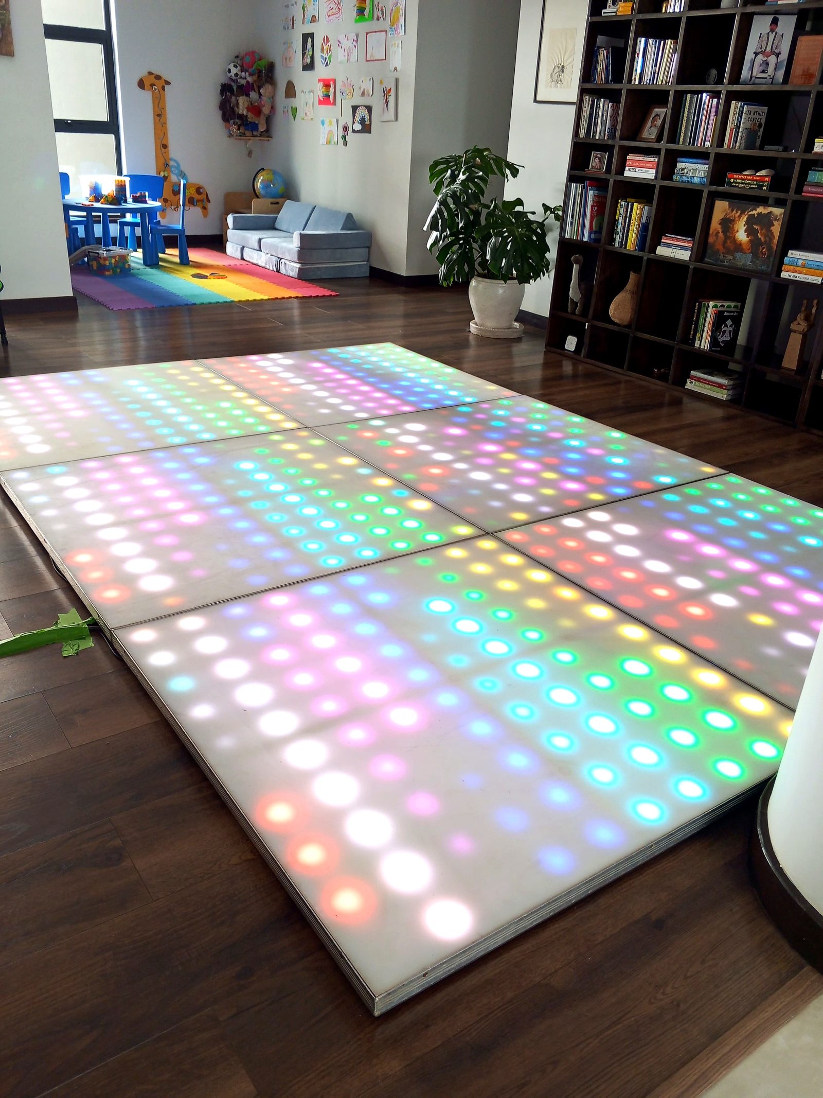 LED Dance Floor &mdash; wedding item for hire in Nairobi (2)